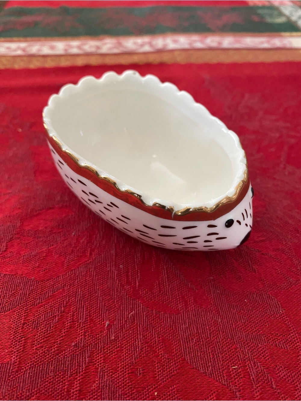 Hedgehog Jewelry Trinket Bowl Ceramic White & Gold - Decorative Dish - Picture 4 of 7